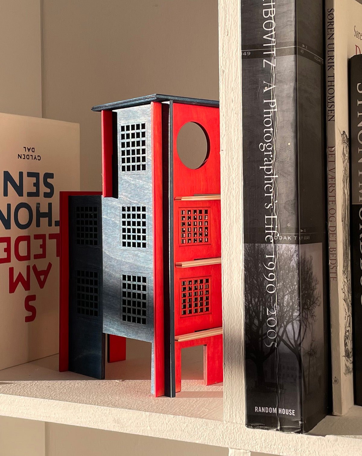 Frida Kahlo Miniature House - kolekto