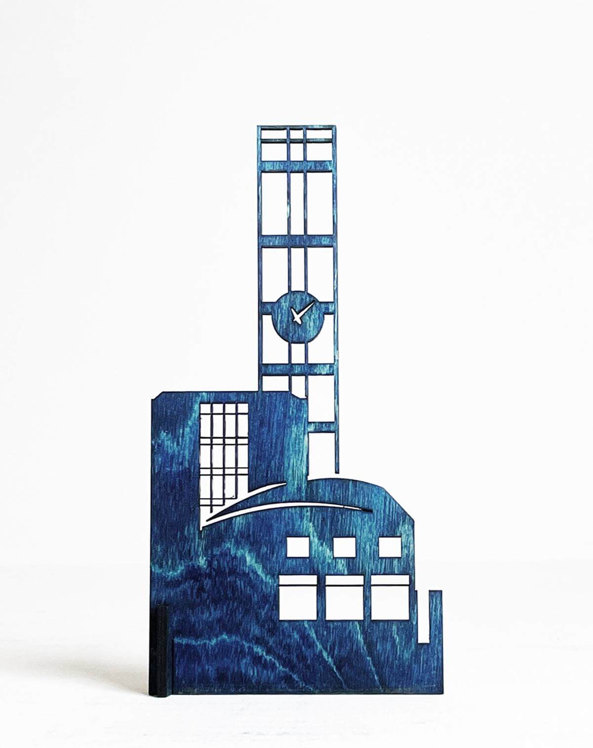 An architechtural and decorative sculpture of Aarhus City hall / En arkitektonisk og dekorativ Skulptur af Aarhus Rådhus