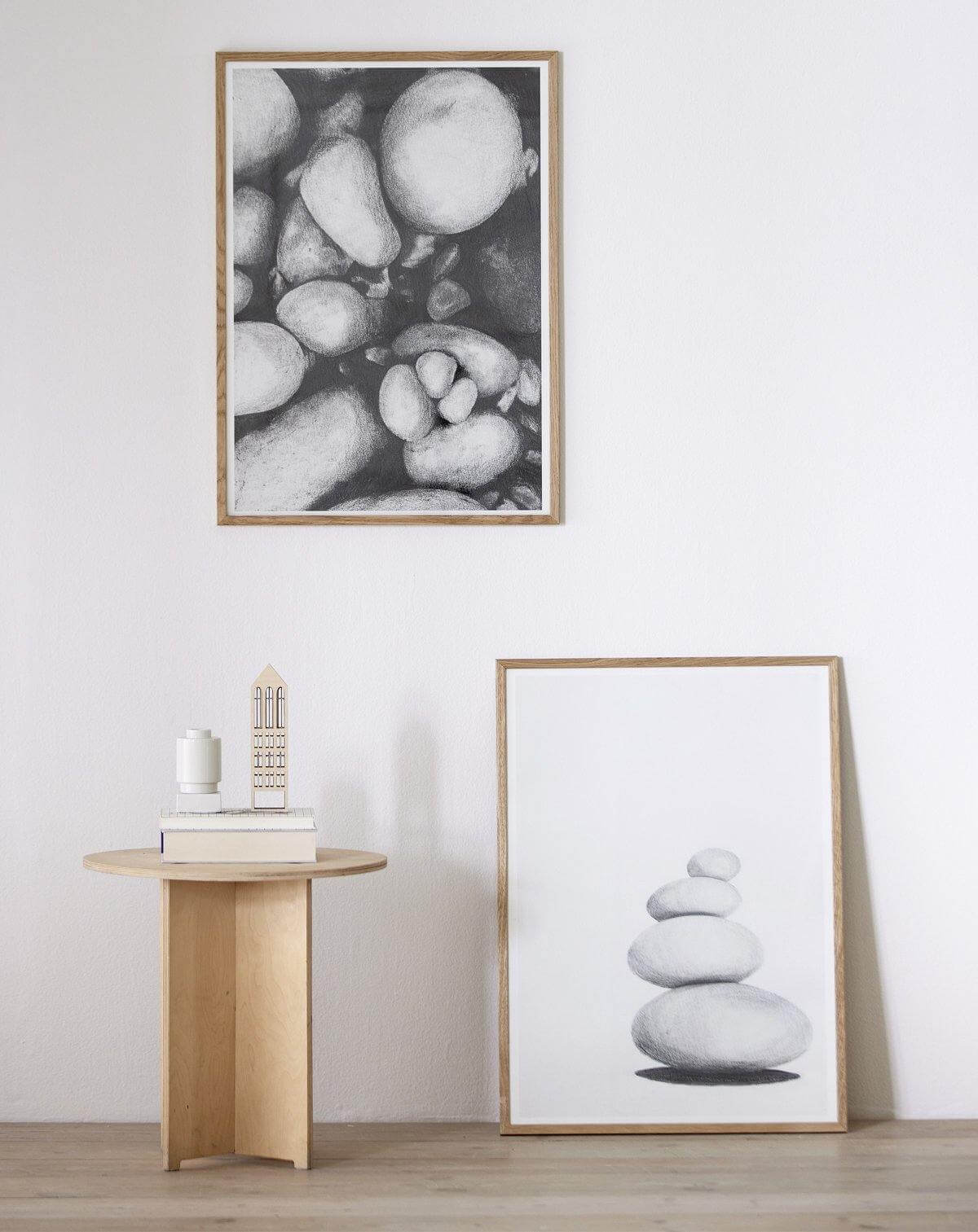 Blyant på papir tegning i høj kvalitets print. "Stones under water".
