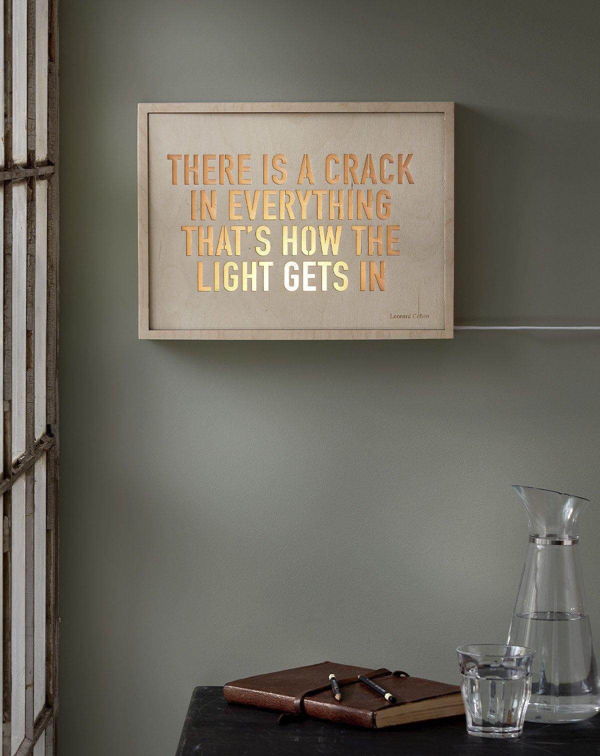 there is a crack in everything lampe.